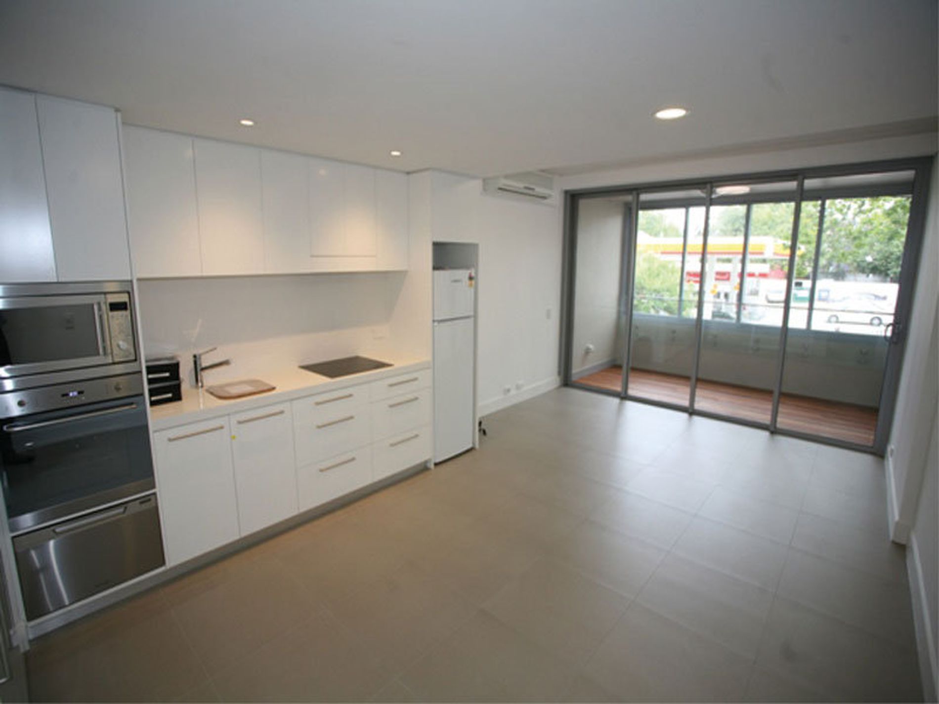 310 / 520 Cnr Miller Street & Palmer Street, Cammeray