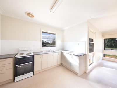 18 Carne Street , Moulamein