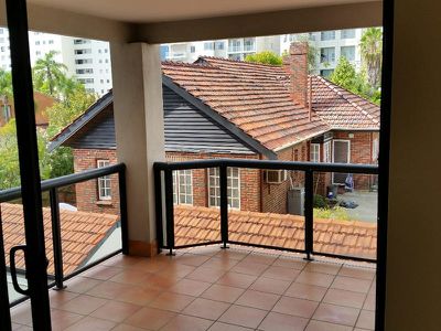 15 / 134 Mill Point Road, South Perth