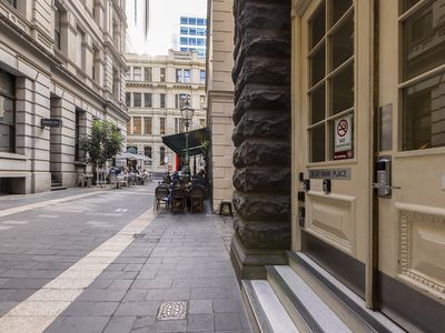 84 / 20 Bank Place, Melbourne
