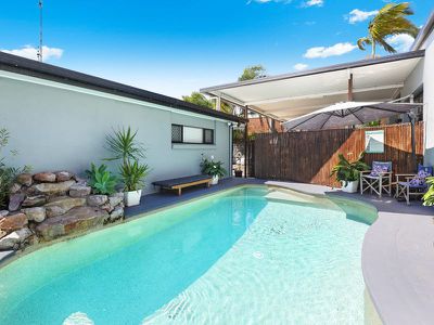 37 Amarina Avenue, Mooloolaba