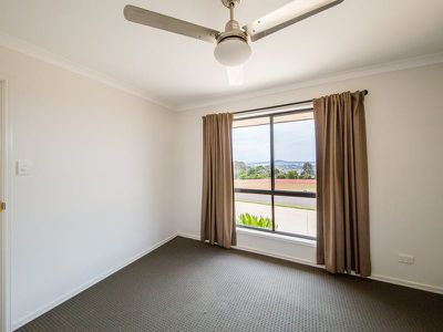 6 Bernard Crescent, Kingaroy