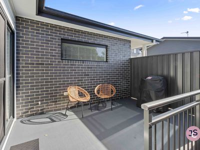 10 / 49 Smith Road, Elermore Vale