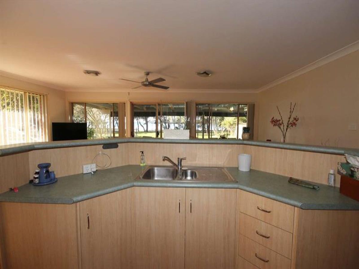 22 Tanilba Ave, Tanilba Bay, Tanilba Bay - Thumbnail 5
