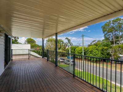 16 Orchard Avenue, Boreen Point