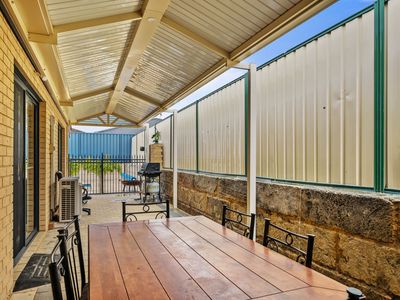21 Sciano Avenue, Success