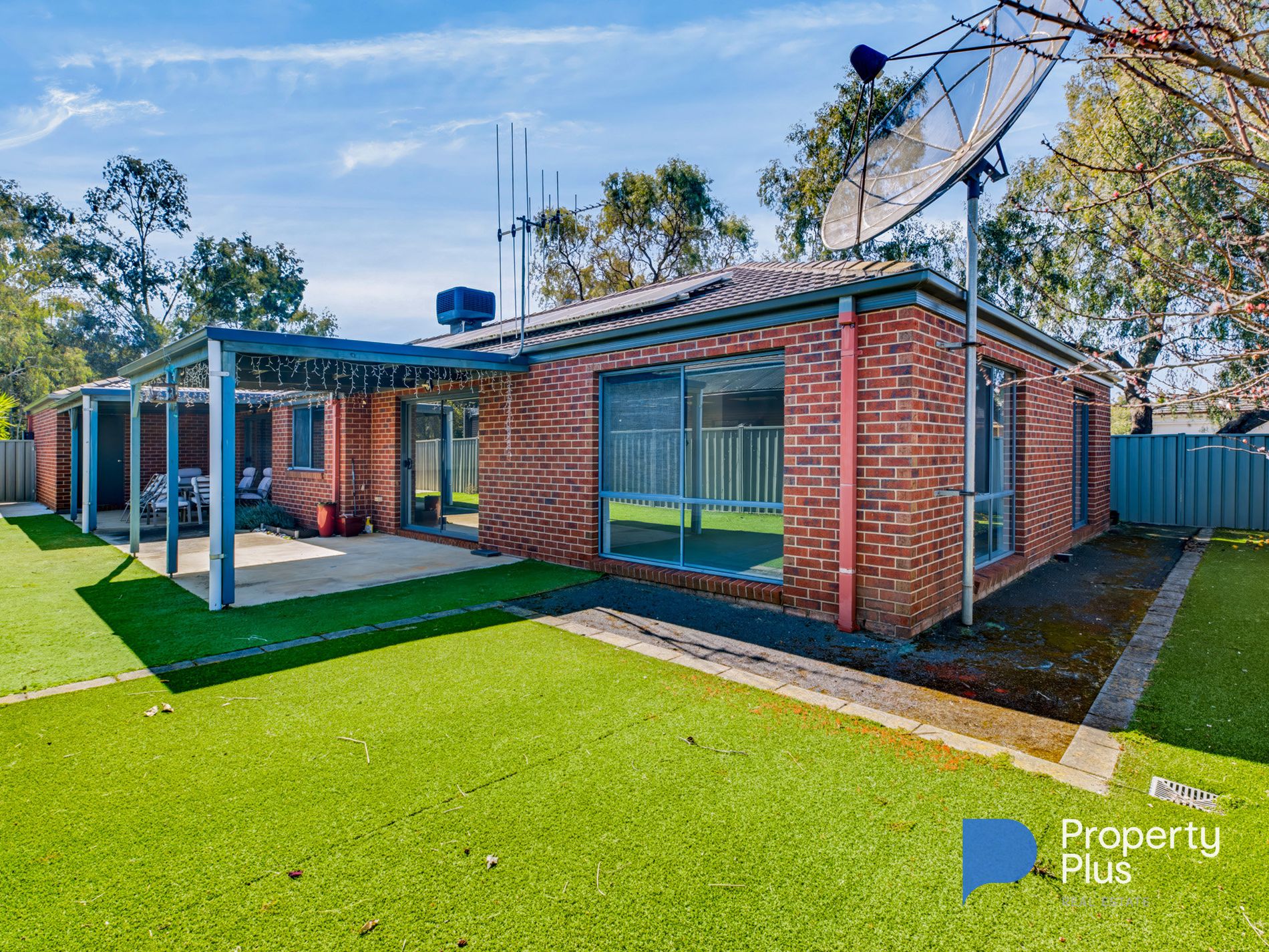 26 Waterview Drive, White Hills