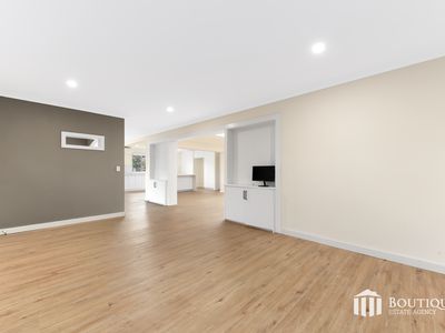 30 Lipton Drive, Dandenong North