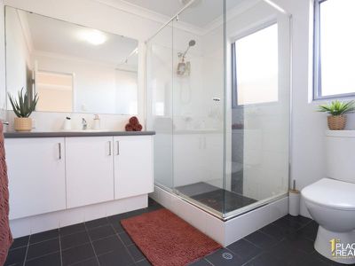 71 Carmathen Ave, Butler