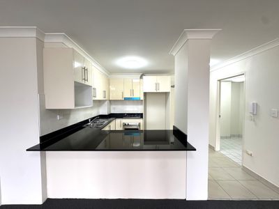 36/181 Hawkesbury Rd, Westmead