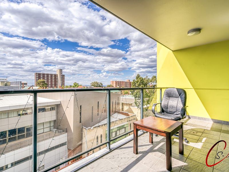 52 / 375 Hay St, Perth