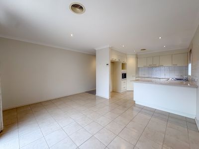 5 / 9 Betts Court, Swan Hill
