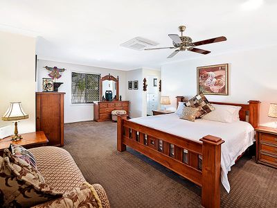 42 Beauty Point Drive, Robina