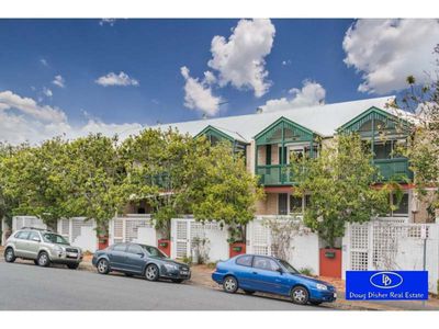 2 / 32 Jephson Street, Toowong