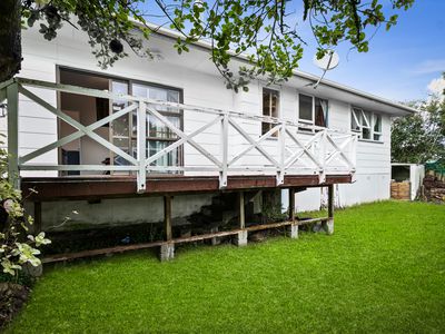 15 Tabitha Crescent, Henderson