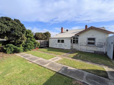 51 Collins Street, Geelong West