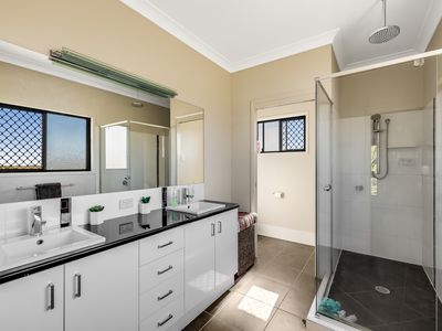 9 Kingston Road, Hodgson Vale