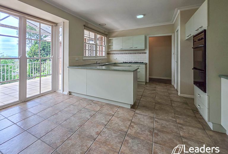 19 Townsend Street, Glen Waverley