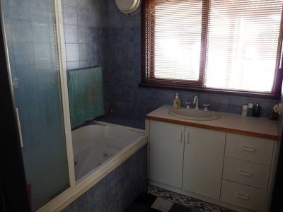 2 Phillip Street, Horsham