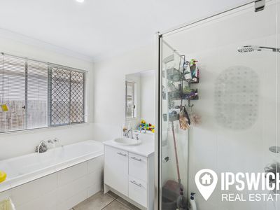 26 EAGLETON CRESCENT, Leichhardt