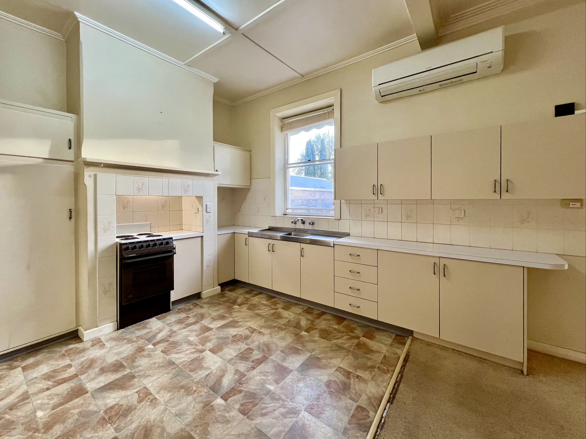 29 ADELAIDE ROAD, Millicent