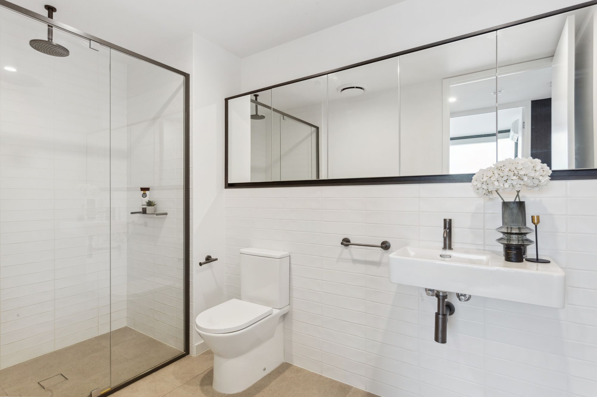 2201 / 17 Penny Place, Adelaide