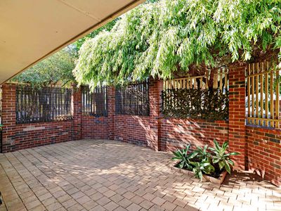 1 / 19 Scalby Street, Scarborough