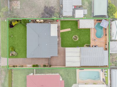 2 Ninth Street, Weston