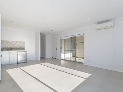 6 / 3 Morago Crescent, Cloverdale