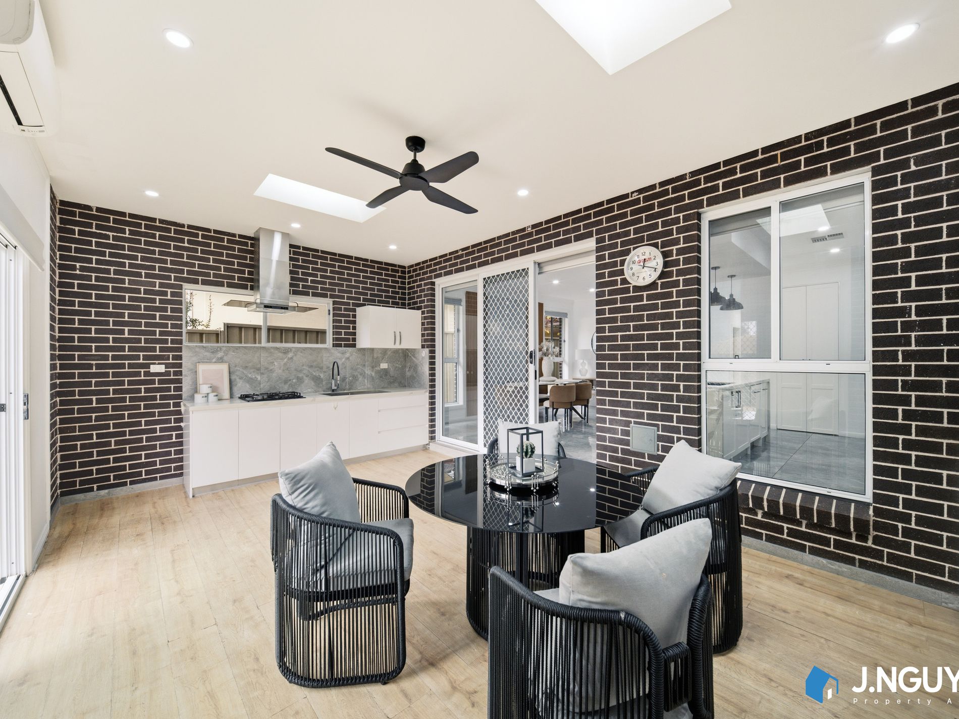 15a Thomas Avenue, Lurnea