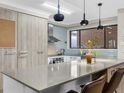 4 / 18 Back Street, Biggera Waters