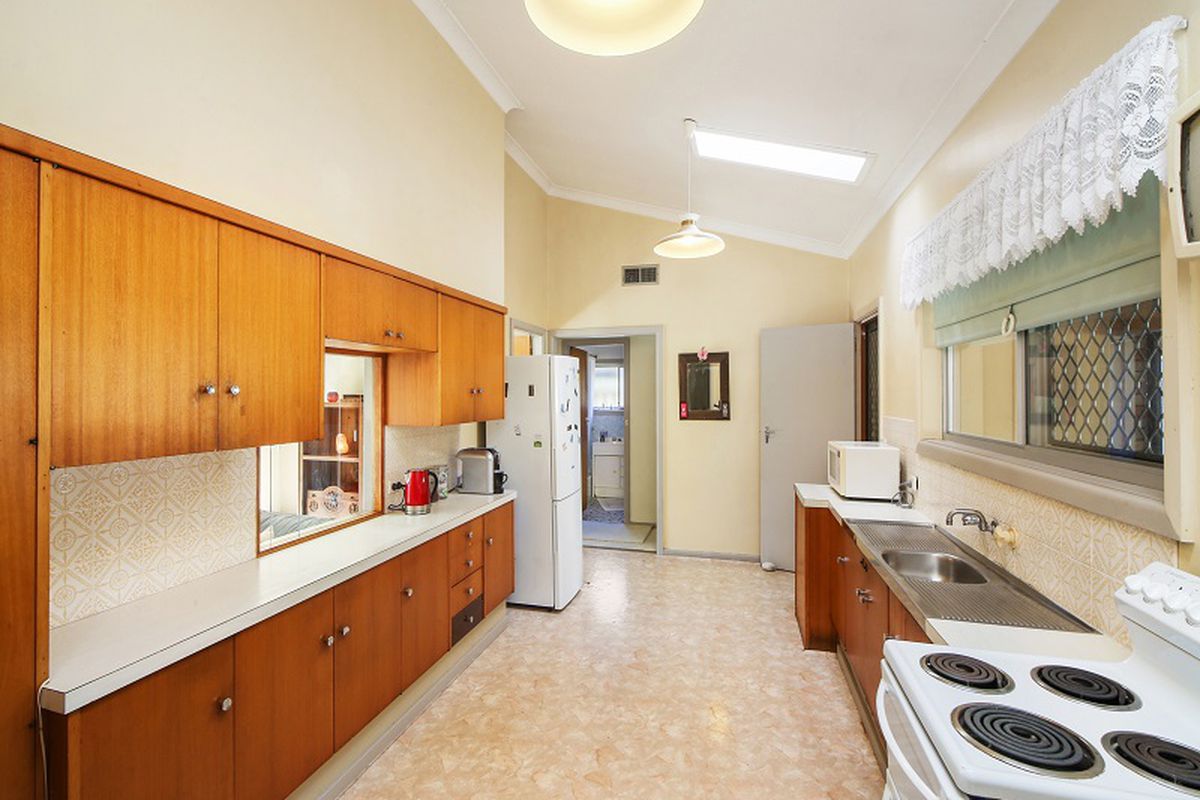 49 Noorong Avenue, Forresters Beach