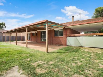 53 Pell St, Howlong