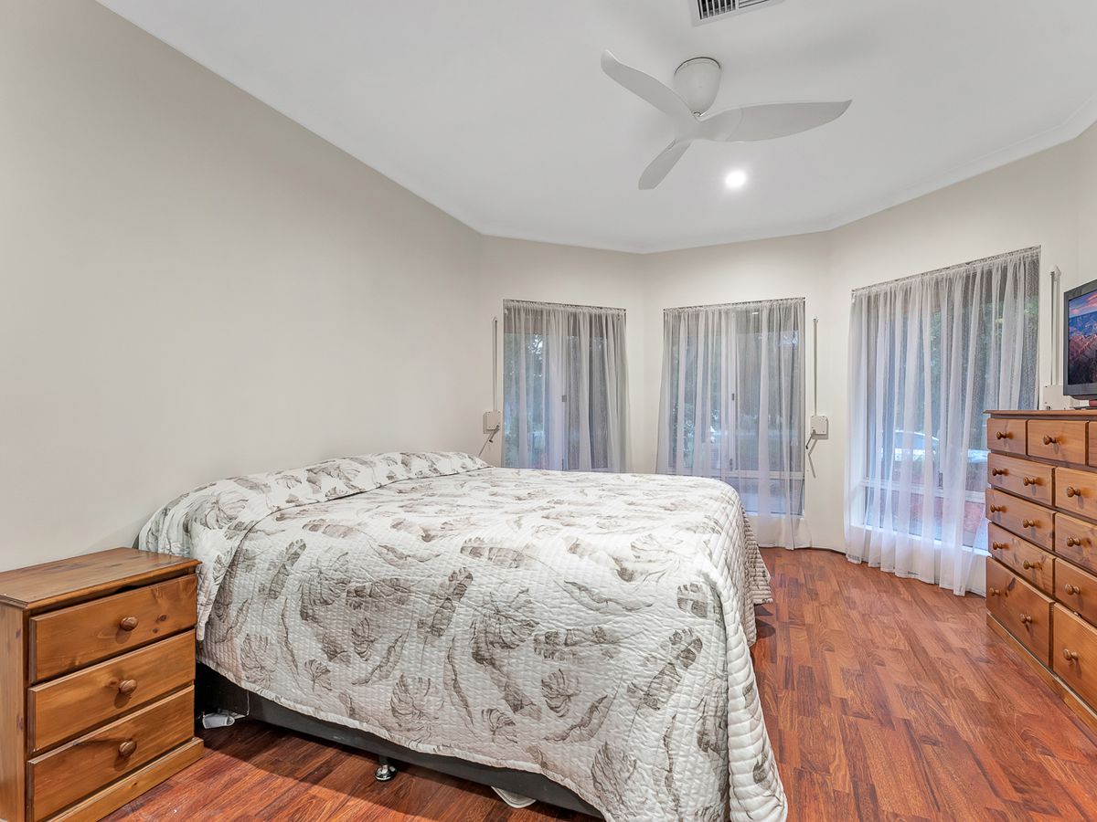 71 Serpentine Way, Stake Hill
