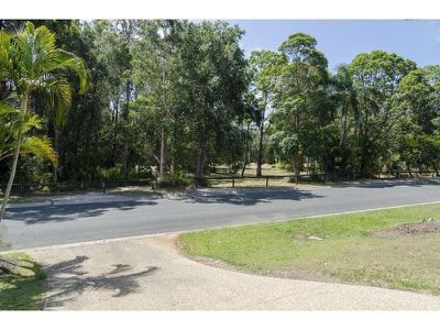 27 Blackheath Drive, Tewantin