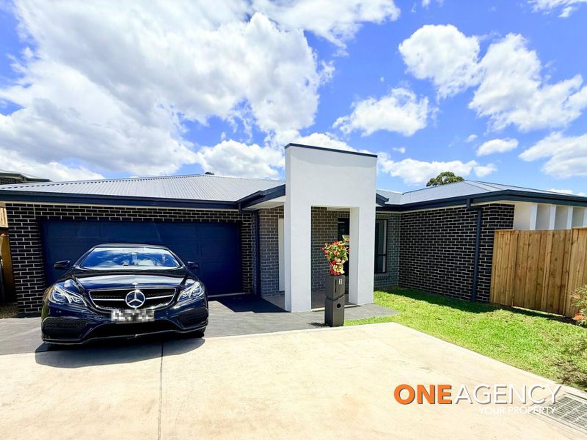 3 Latifa Glade, Riverstone