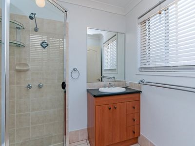 20 Sutherland Crescent, Goodna