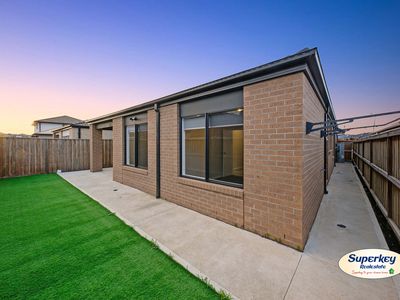14 Sefton Street, Mambourin
