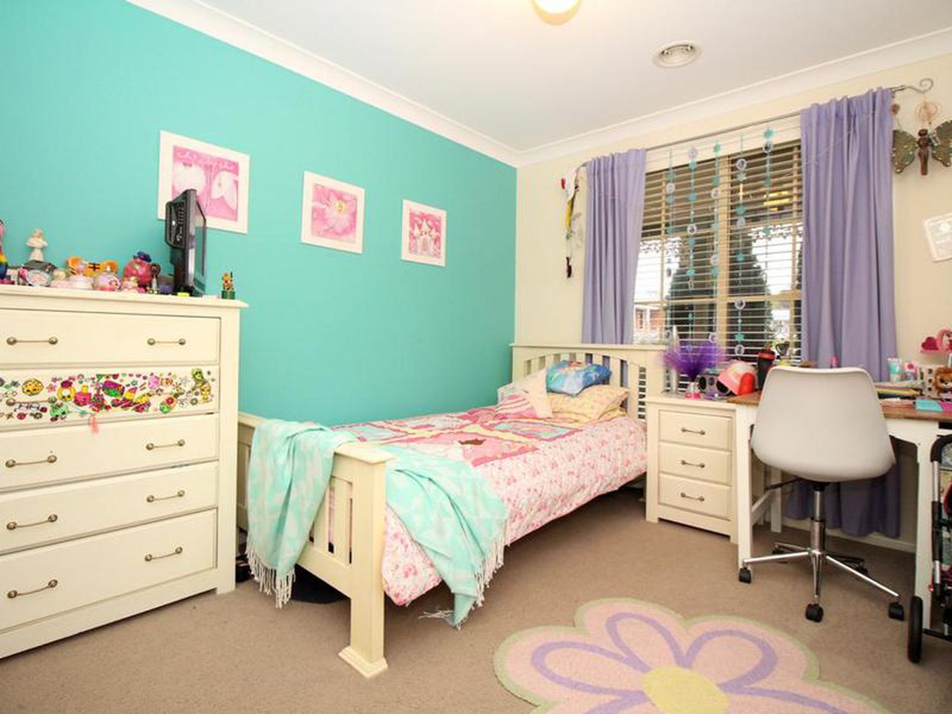 18 Vincent Crescent, Kelso