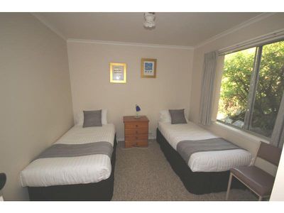 Villa 3 / 12 Yule Street, Eden