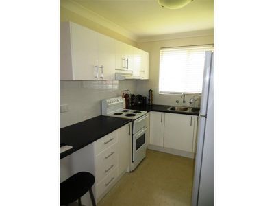 7 / 10 Montague  St, Fairy Meadow