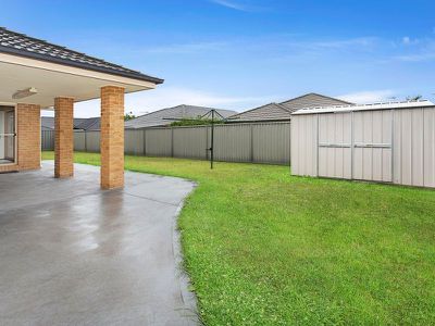 29 Athanlin Avenue, Haywards Bay