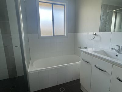 5 Figbird Street, Cooranbong