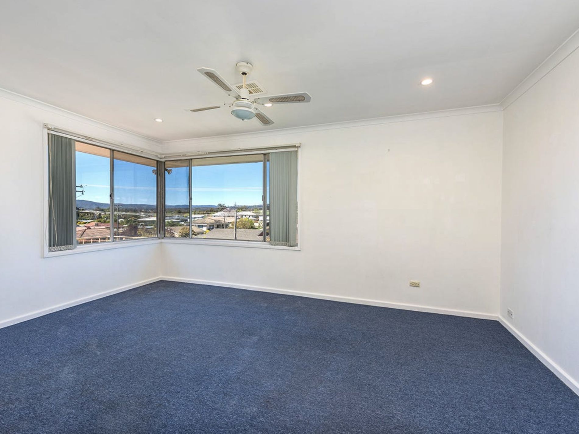 25 Early Street, Crestwood