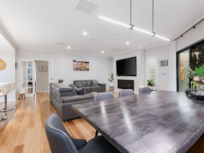 29 Kanji Loop, Atwell