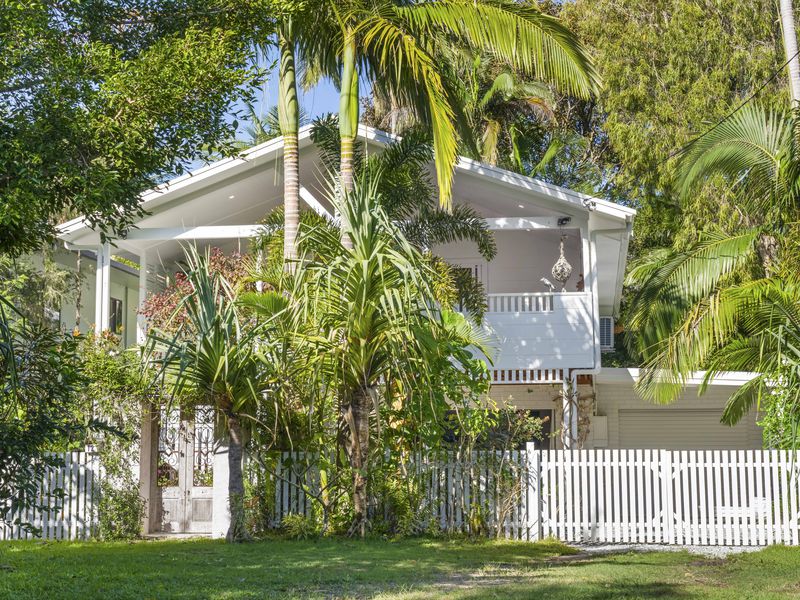 12 Robin Street, South Golden Beach