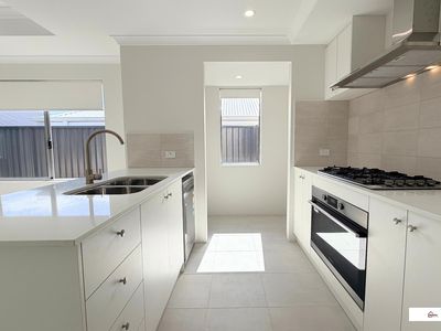 76 Macadamia Avenue, Baldivis