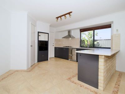 5 Diamondbird  , Baldivis