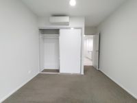 unit 201 / 8 Hunt Street, Hamilton