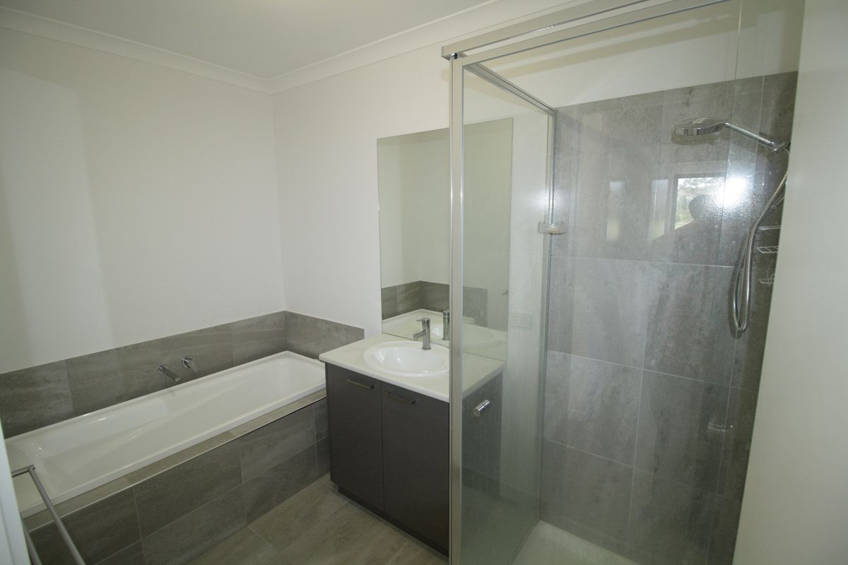 8 Kerry Court, Mansfield